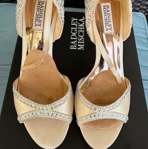 Badgley Mischka Ivory Crystal Heels